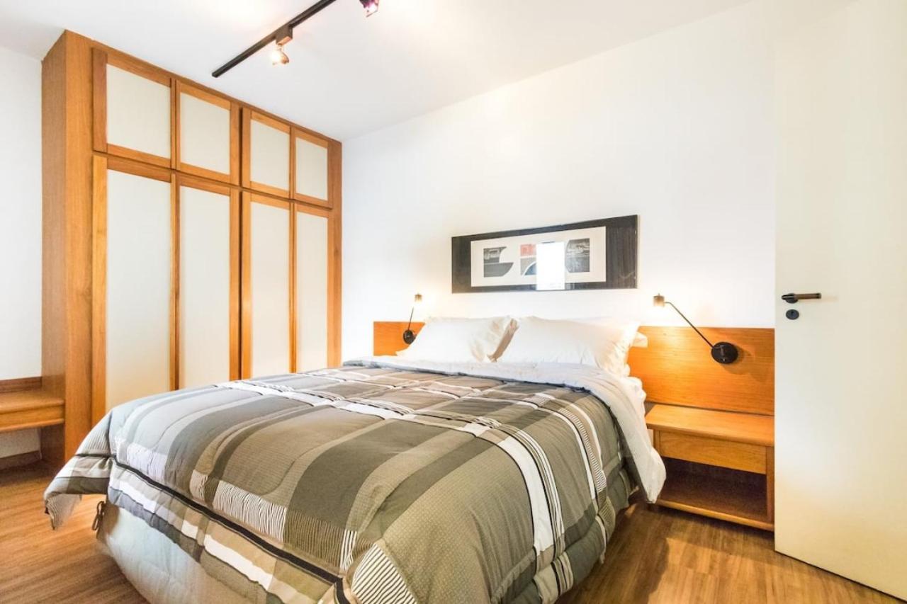 Apartamento Itaim Bibi/amplo A Localizacao!
